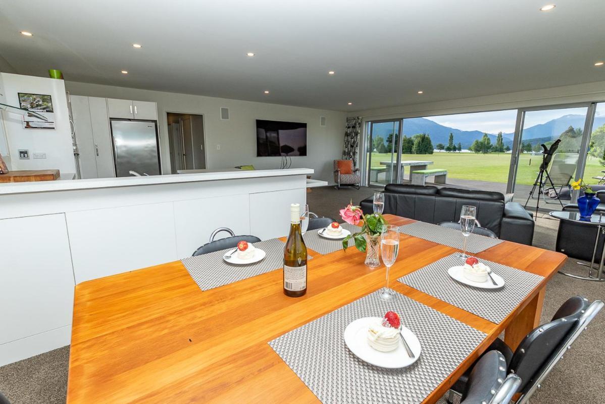 Poppa Pete'S - Te Anau Holiday Home 外观 照片