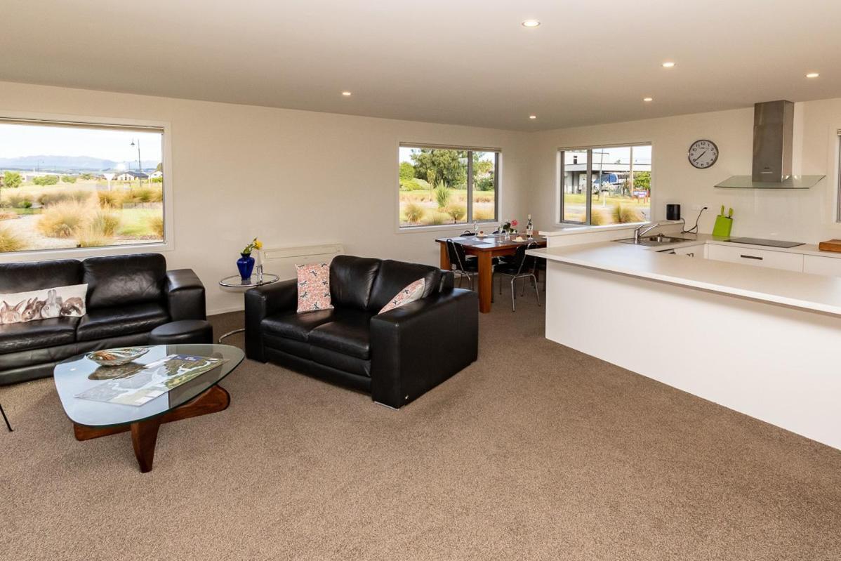Poppa Pete'S - Te Anau Holiday Home 外观 照片