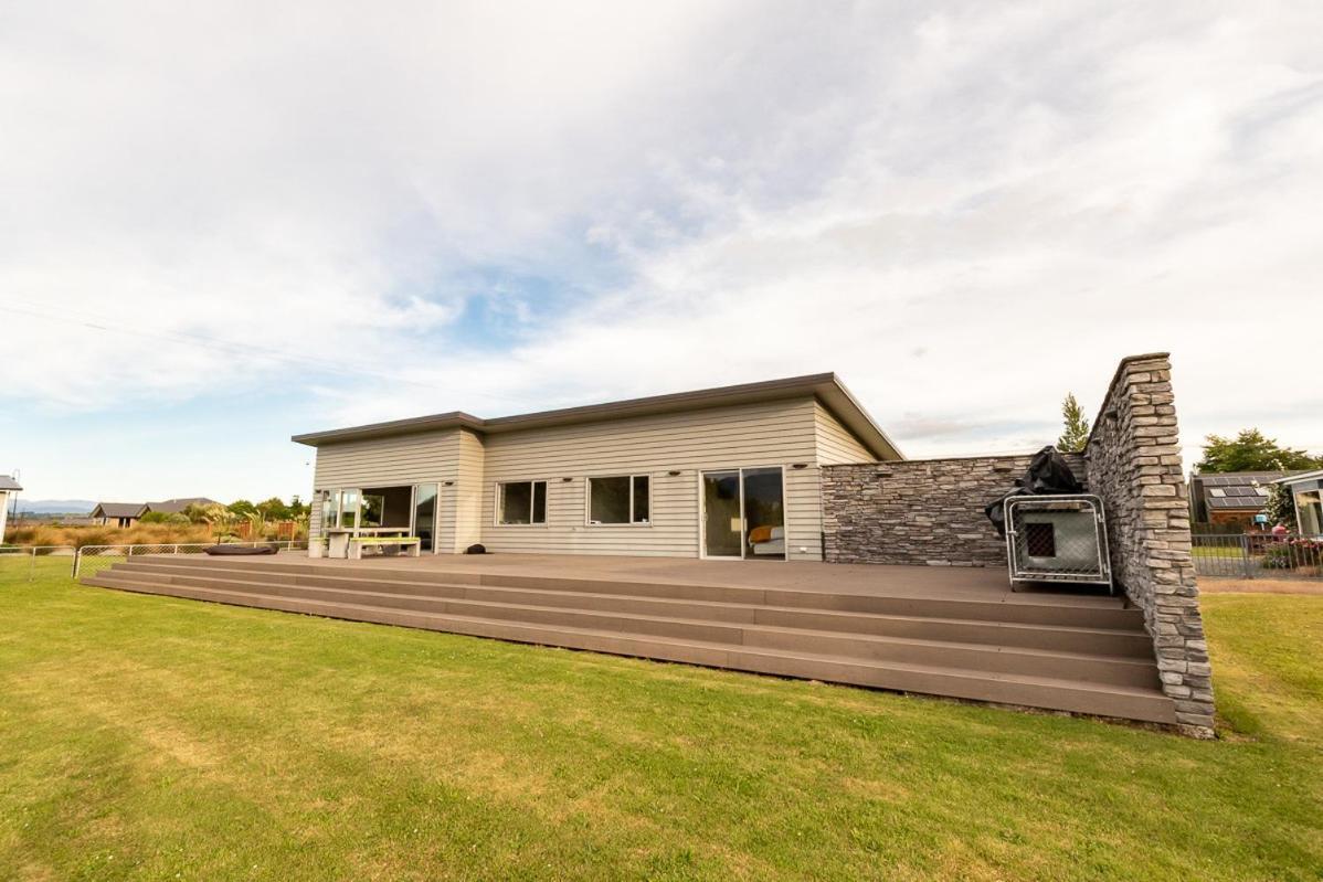 Poppa Pete'S - Te Anau Holiday Home 外观 照片
